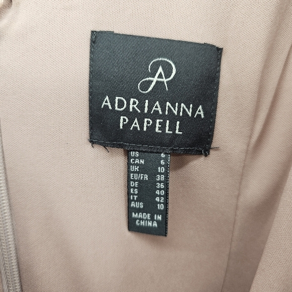 Adrianna Papell Pleated metallic vneck Gown Women size 8 Blush Pink maxi Formal - Picture 8 of 15